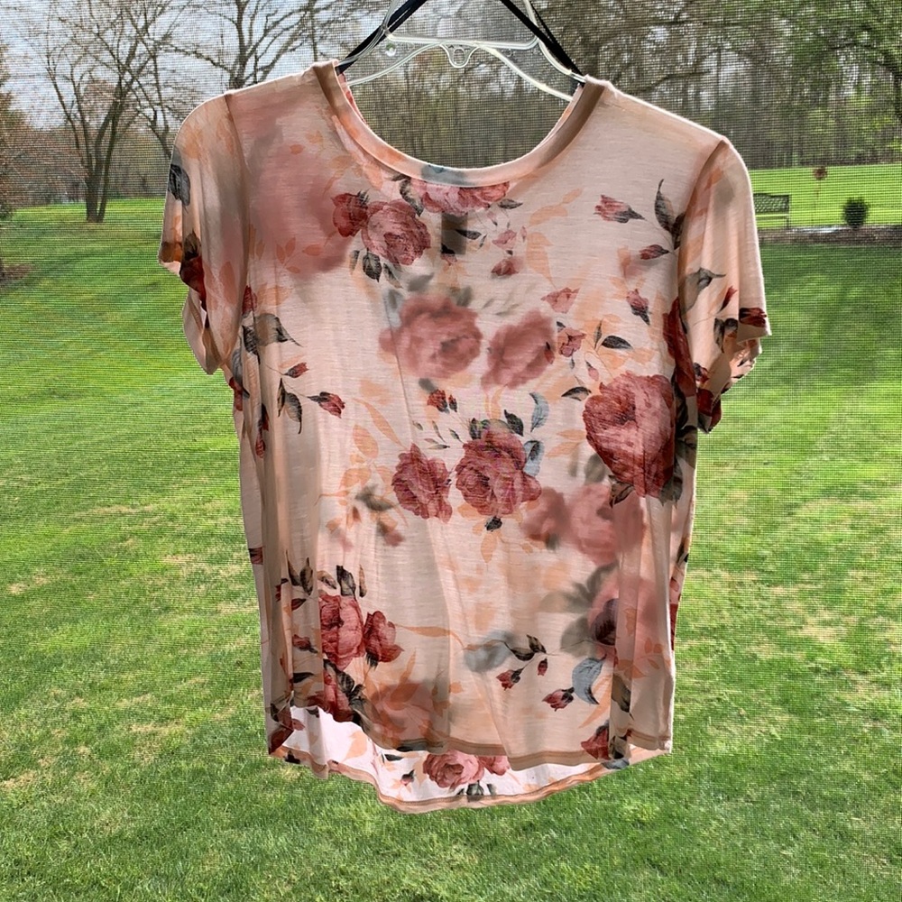 Women’s shirt